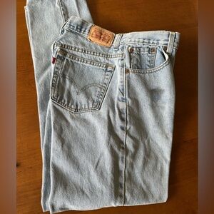 Levi’s Women’s 550 Size 10L